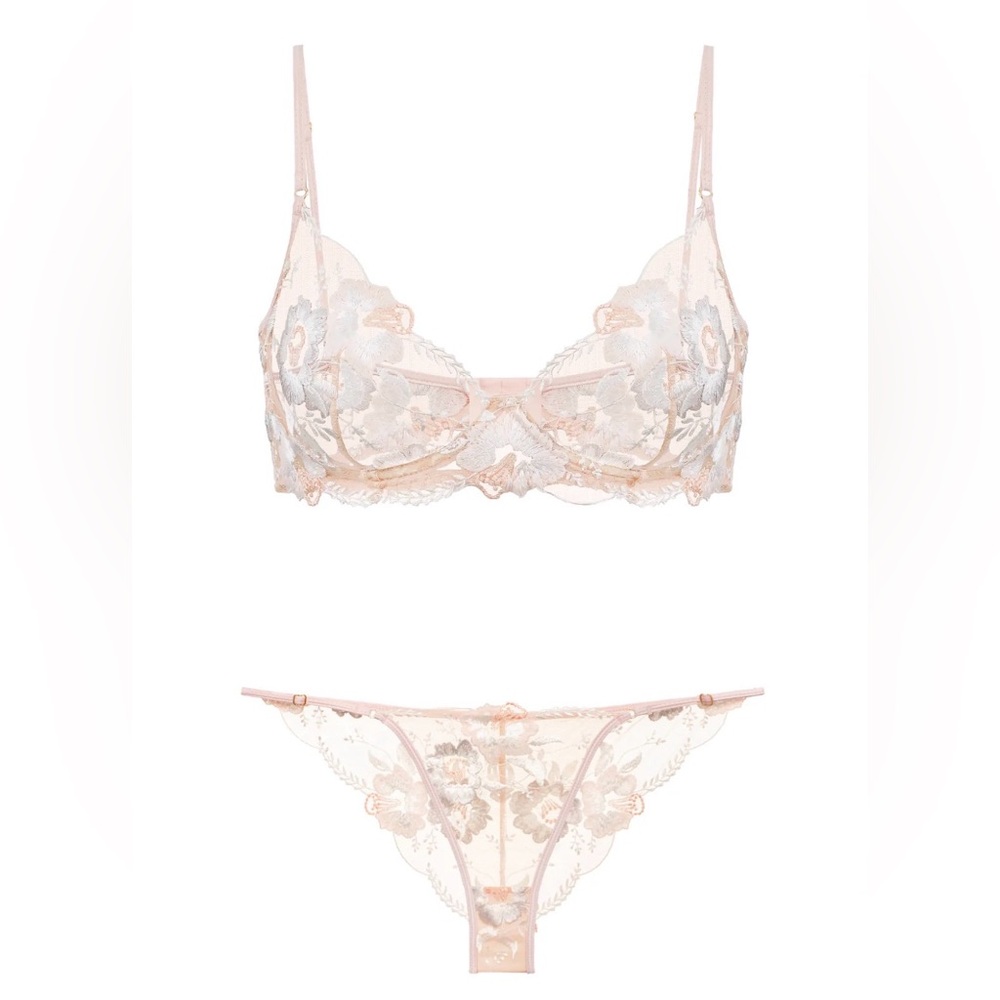NWT Lace Bra and Panty Set - Peach